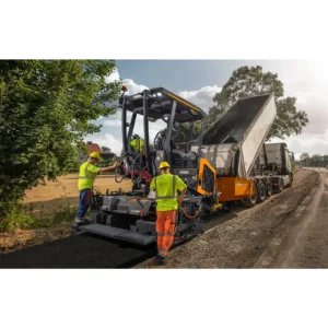 ABG 2820 Asfalttilevitin - Image 5